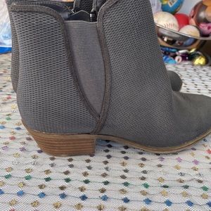 Kensie boots size 9M